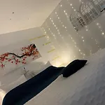 Au Petit Nid Froissart فندق مبيت وإفطار