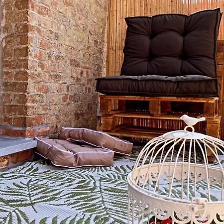 Bed & Breakfast Au Petit Nid Froissart 2*
