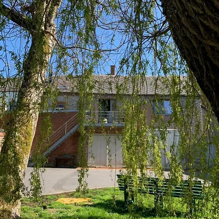 Au Petit Nid Froissart 3* Chimay