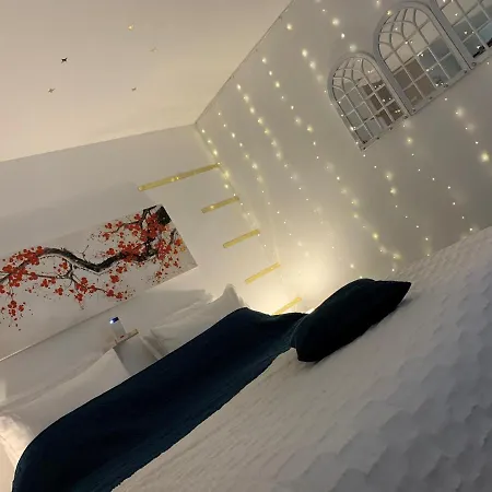 Au Petit Nid Froissart B&B