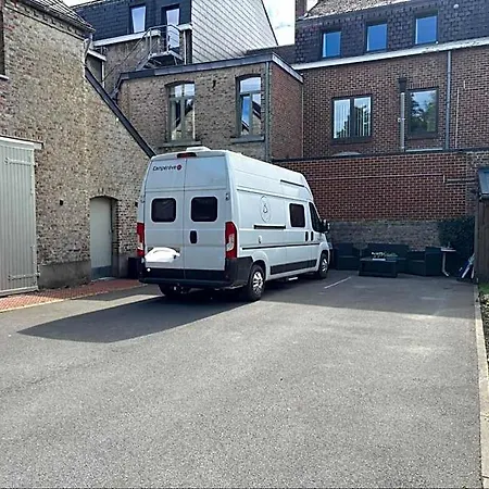 Au Petit Nid Froissart