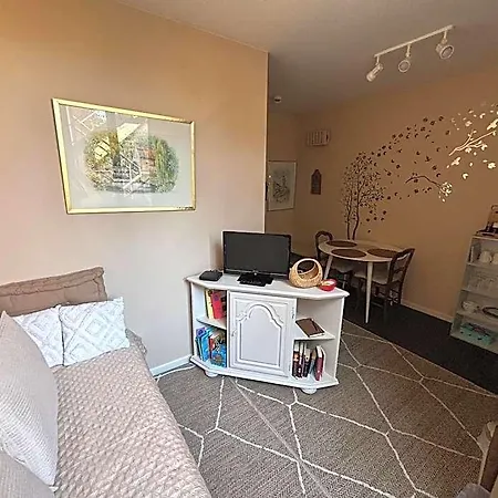 Bed & Breakfast Au Petit Nid Froissart